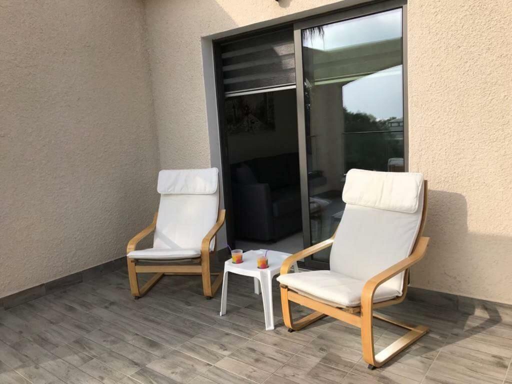 Mare Monte Seaview Boutique Apartment Paphos Exterior foto